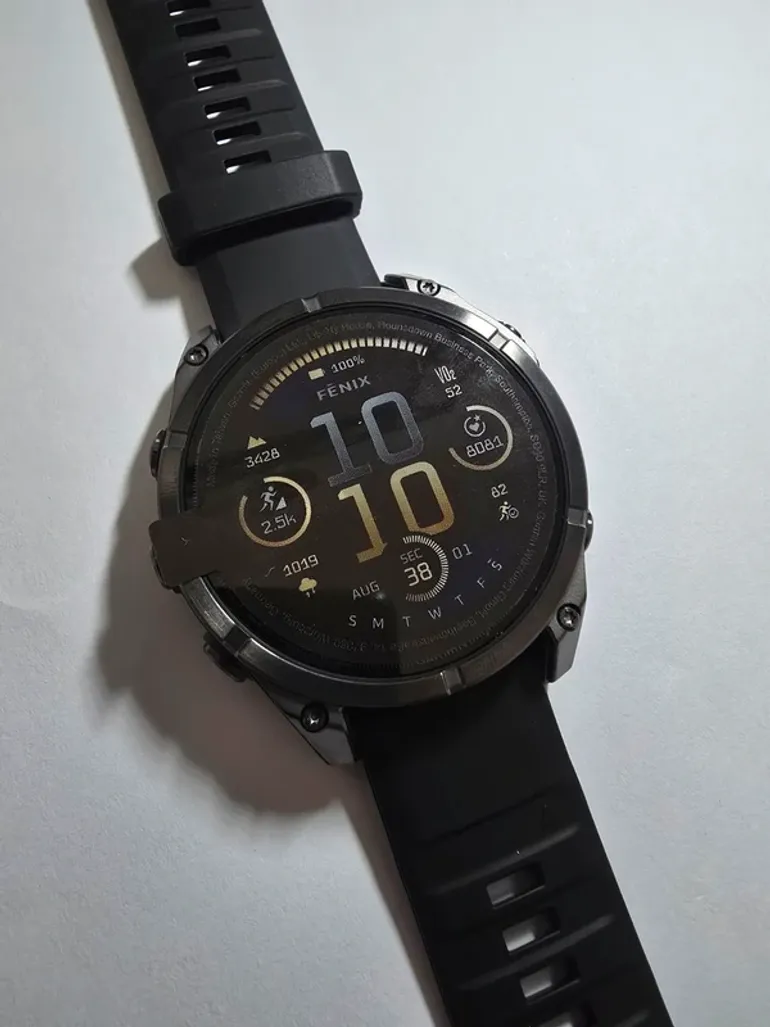 Garmin Fenix 8 bike d'occasion — image 2 sur 15