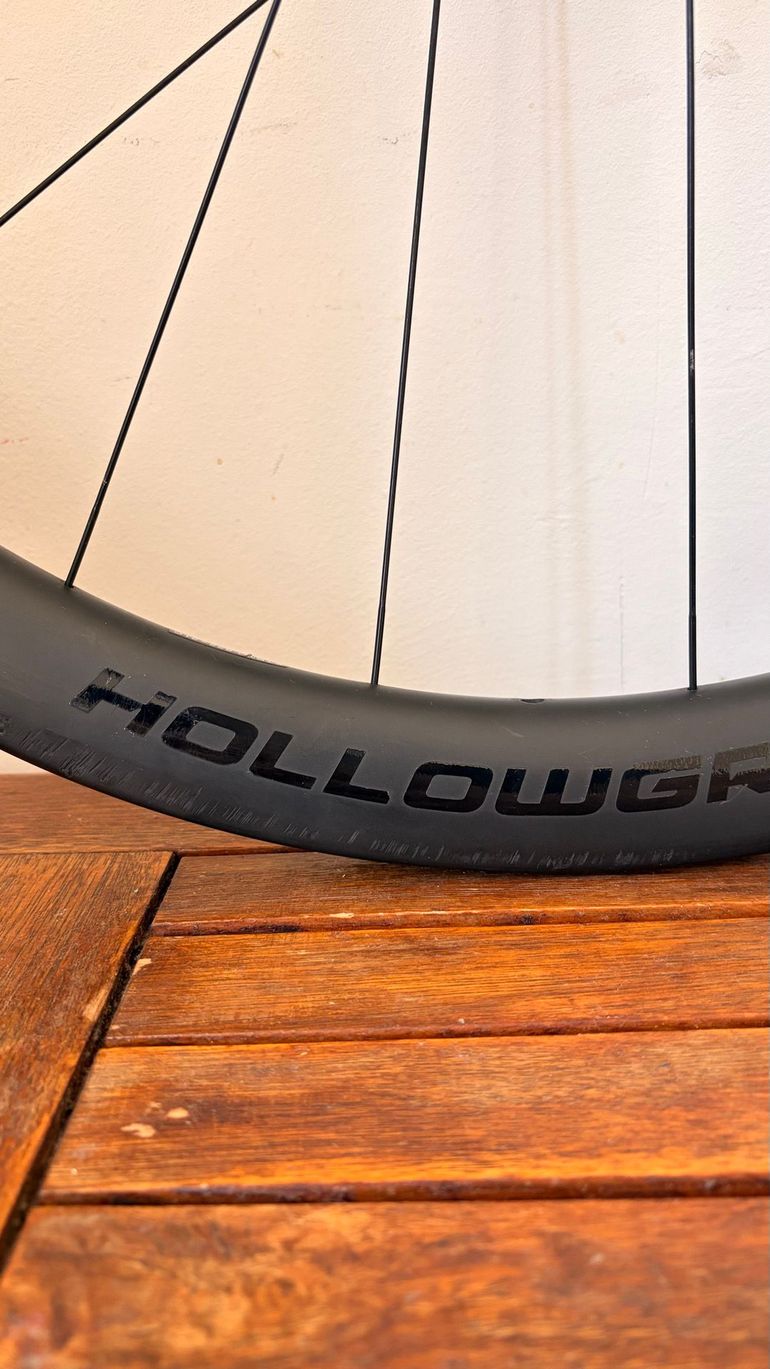Used Cannondale HollowGram R45 Carbon Road Wheelset bike — image 2 of 6