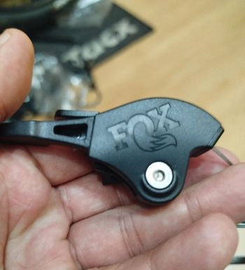Used Fox Bloqueo Suspensiones 2 Posiciones 2025 bike — image 3 of 5