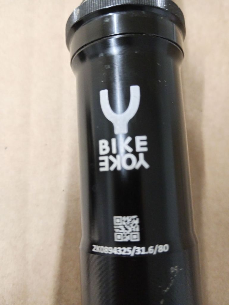Brugt Bikeyoke Divine SL Dropper Seatpost 2026 bike — billede 3 af 4