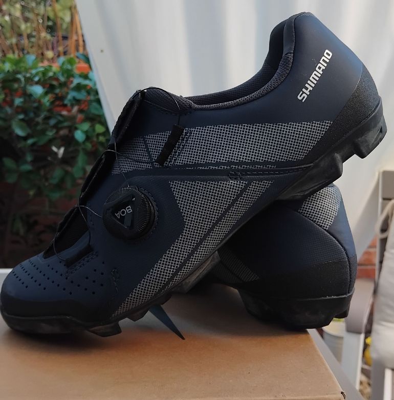 Used Shimano XC3 Blu Navy bike — image 4 of 8