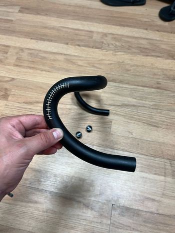 Used Zipp Service Course SL 80 Handlebar bike — image 5 of 7