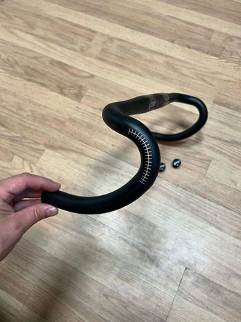 Used Zipp Service Course SL 80 Handlebar bike — image 3 of 7