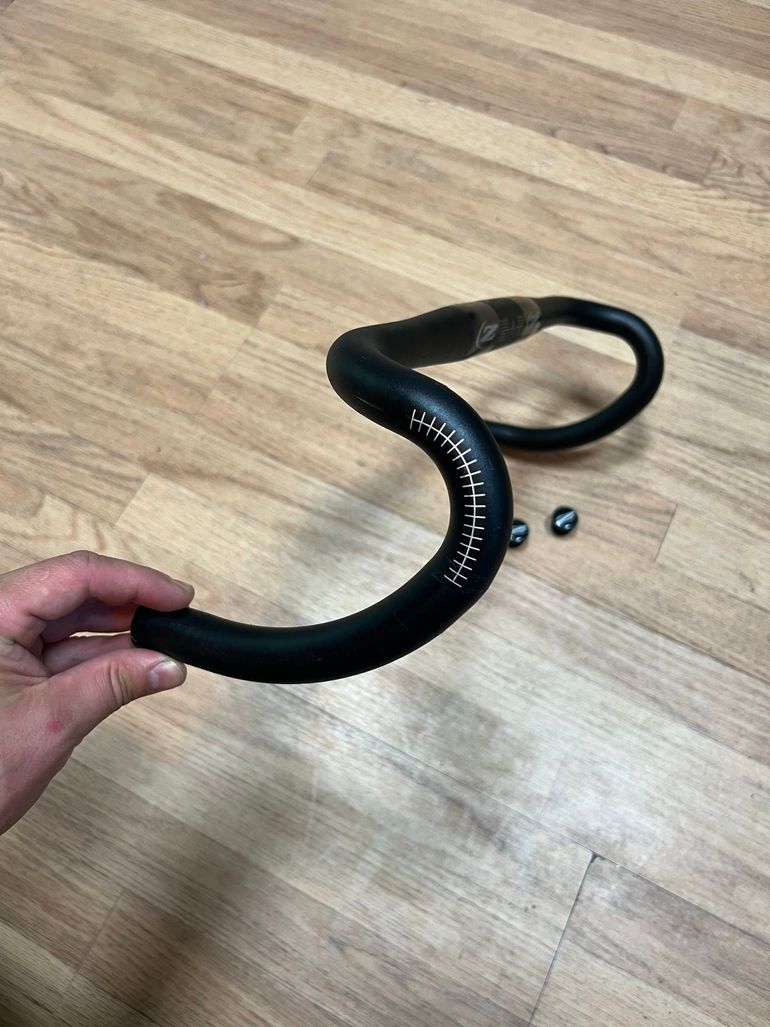 Used Zipp Service Course SL 80 Handlebar bike — image 3 of 7