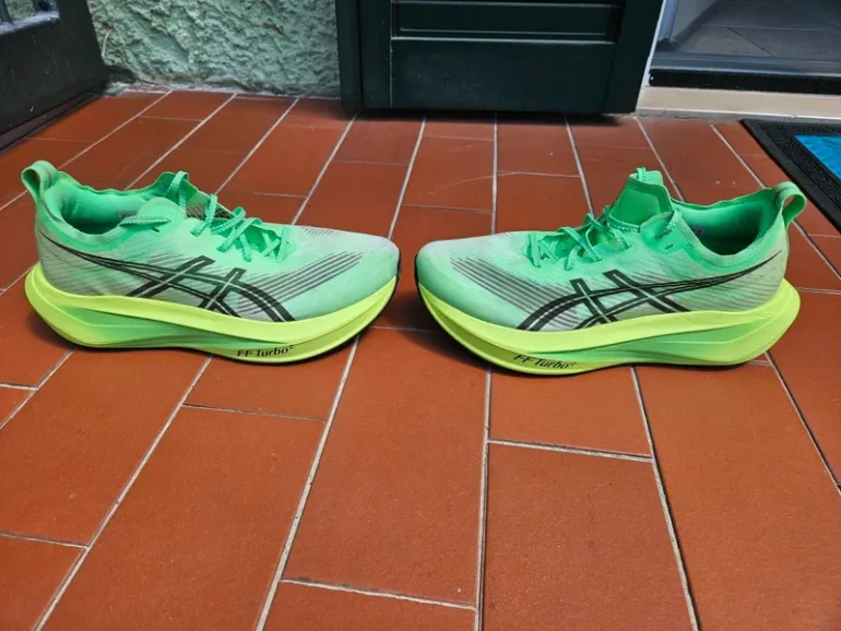 Used Asics Megablast 2026 bike — image 4 of 8