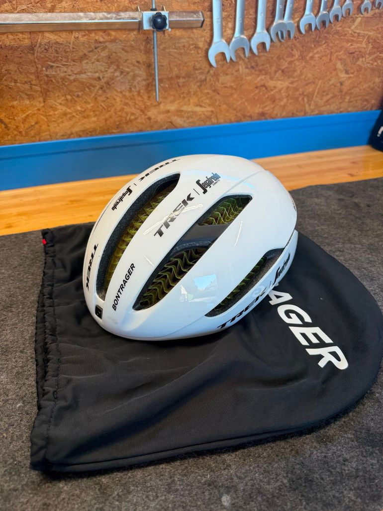 Gebrauchtes Bontrager WaveCel Helmet bike — Bild 1 von 2