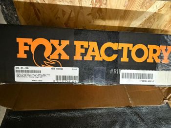 Used Fox Float X2 Shock 2025 bike — image 8 of 9
