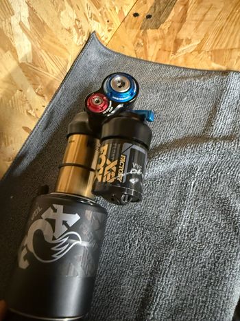 Used Fox Float X2 Shock 2025 bike — image 3 of 9