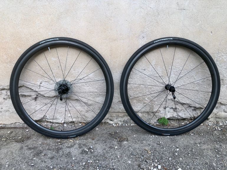 Used Giant SLR 1 (complete) bike — image 1 of 11