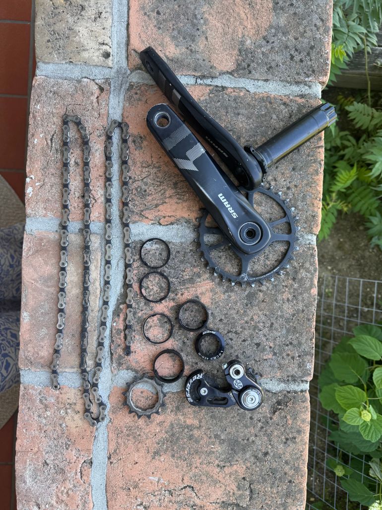 Used Reverse Components Reverse Colab Expert Single Speed Set 2025 bike — image 2 of 2