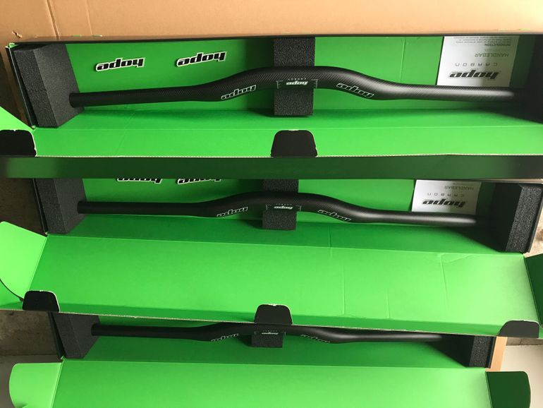 Brugt Hope Carbon Stuur 2026 bike — billede 7 af 8