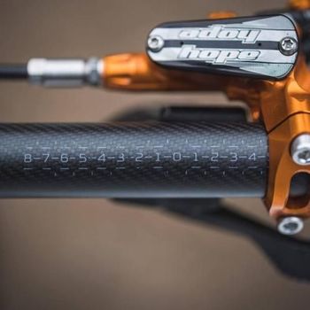 Brugt Hope Carbon Stuur 2026 bike — billede 6 af 8