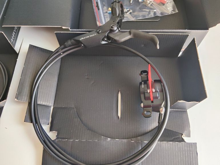 Použité Hayes FRENOS DOMINION T2 2026 bike — obrázek 4 z 9