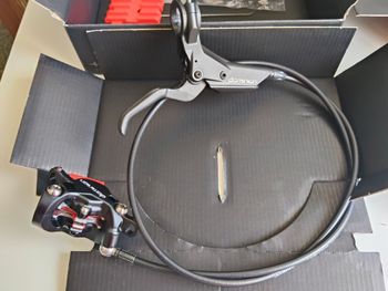 Použité Hayes FRENOS DOMINION T2 2026 bike — obrázek 3 z 9
