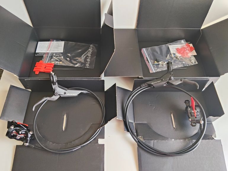 Použité Hayes FRENOS DOMINION T2 2026 bike — obrázek 2 z 9