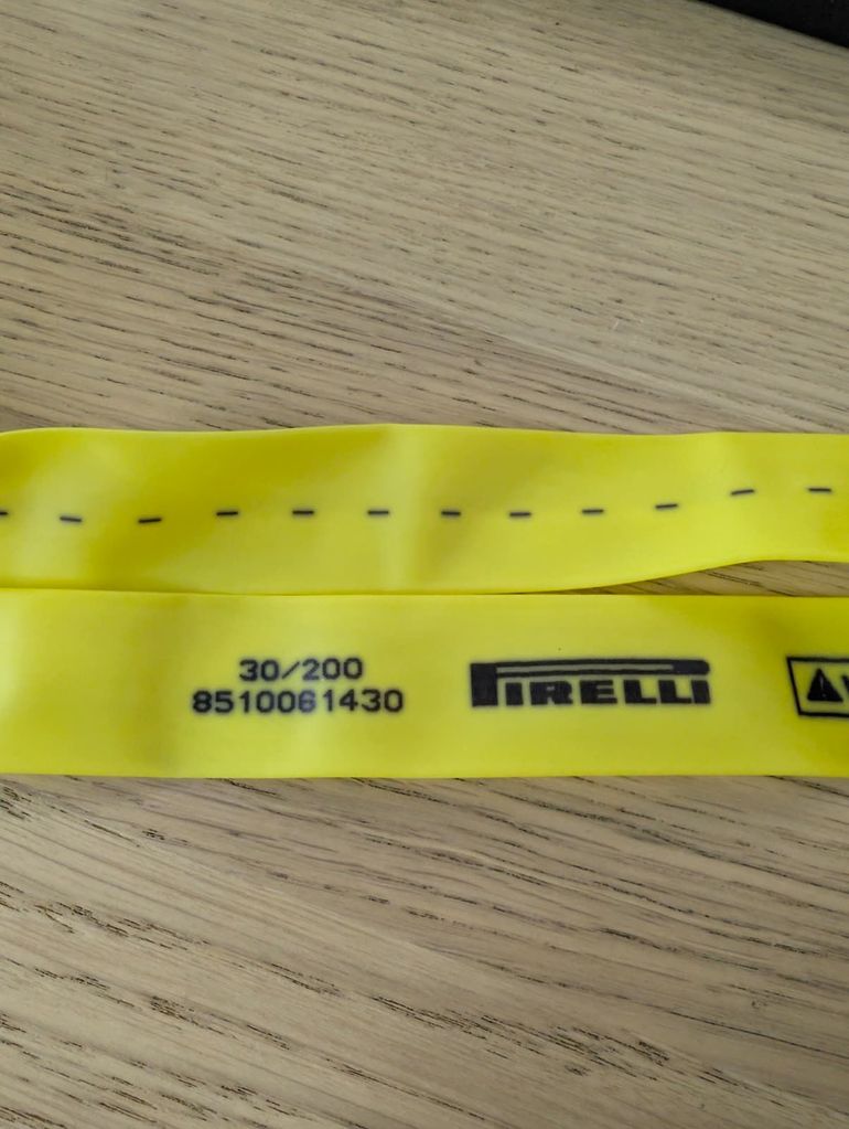 Brugt Pirelli P ZERO SmarTUBE Presta Valve 2x Units bike — billede 2 af 3