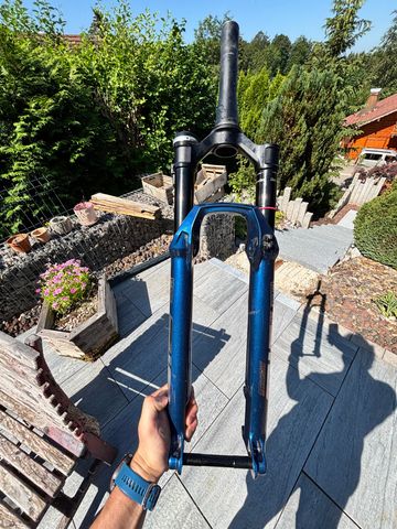 RockShox SID FLIGHT ATTENDANT 2025 Fork de segunda mano