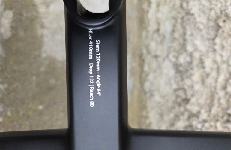Used Colnago CC.01 Integrated Carbon Handlebar 2026 bike — image 4 of 4