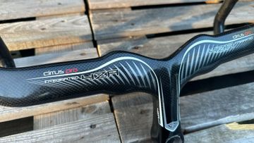 4za Full Carbon Handlebar 2016 bike usato — immagine 4 di 5
