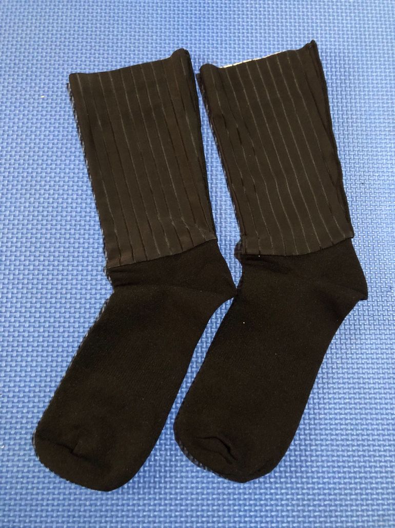 Použité Aero Socks 4 (2 black 2 white) bike — obrázek 6 z 8