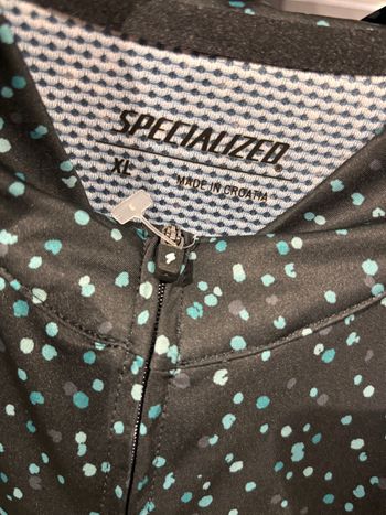 Used Specialized Comp Logo Jersey bike — image 3 of 4