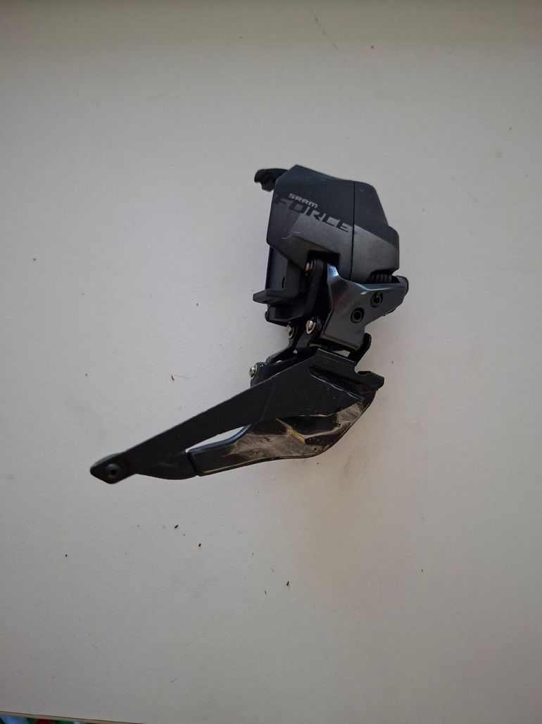 Used Sram Force Group 2023 bike — image 9 of 15
