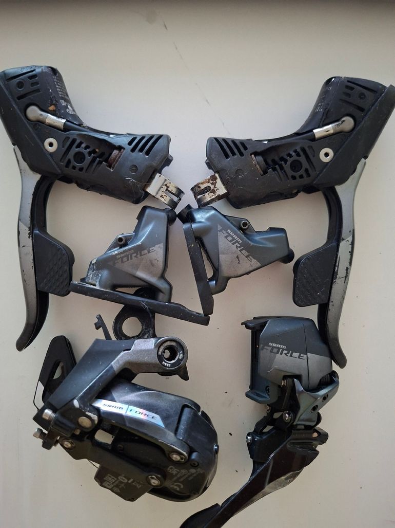 Used Sram Force Group 2023 bike — image 1 of 15