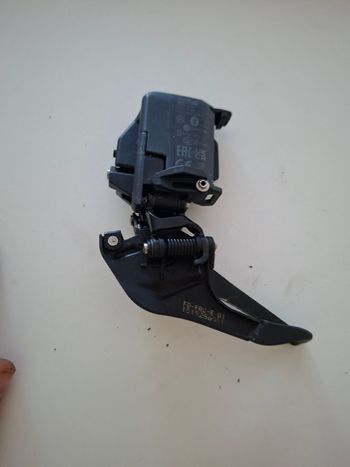 Used Sram Force Group 2023 bike — image 8 of 15