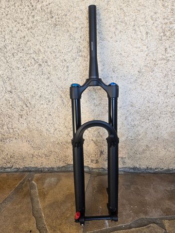 Used Fox 36x160 Fork 2026 bike — image 2 of 2
