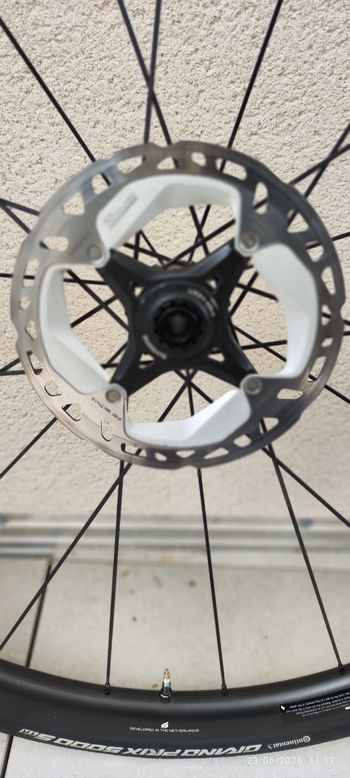 Použité Scope S3 30mm Disc Tubeless Ready Noires 2025 bike — obrázek 3 z 5