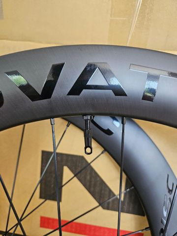 Novatec R6 Carbone 2026 bike d'occasion — image 4 sur 4