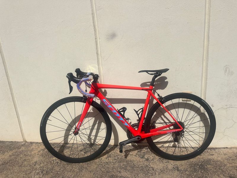 Used Dt Swiss 1400 11v Zapata 2016 Wheels