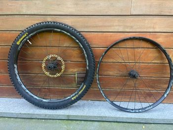 Used Race Face Arc 30 Wheel bike
