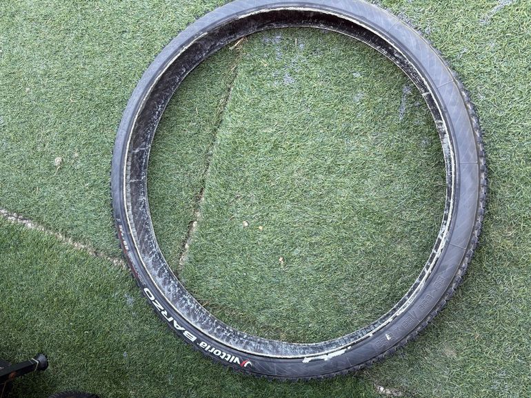 Used Vittoria Graphene 2.0 2x25 2025 bike — image 2 of 15