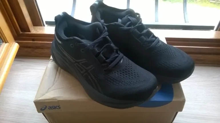 Brugt Asics Nimbus 26 bike — billede 1 af 7