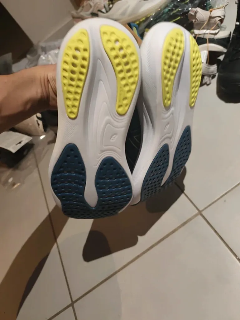Použité Asics GEL-ZIRUSS 8 bike — obrázek 4 z 7