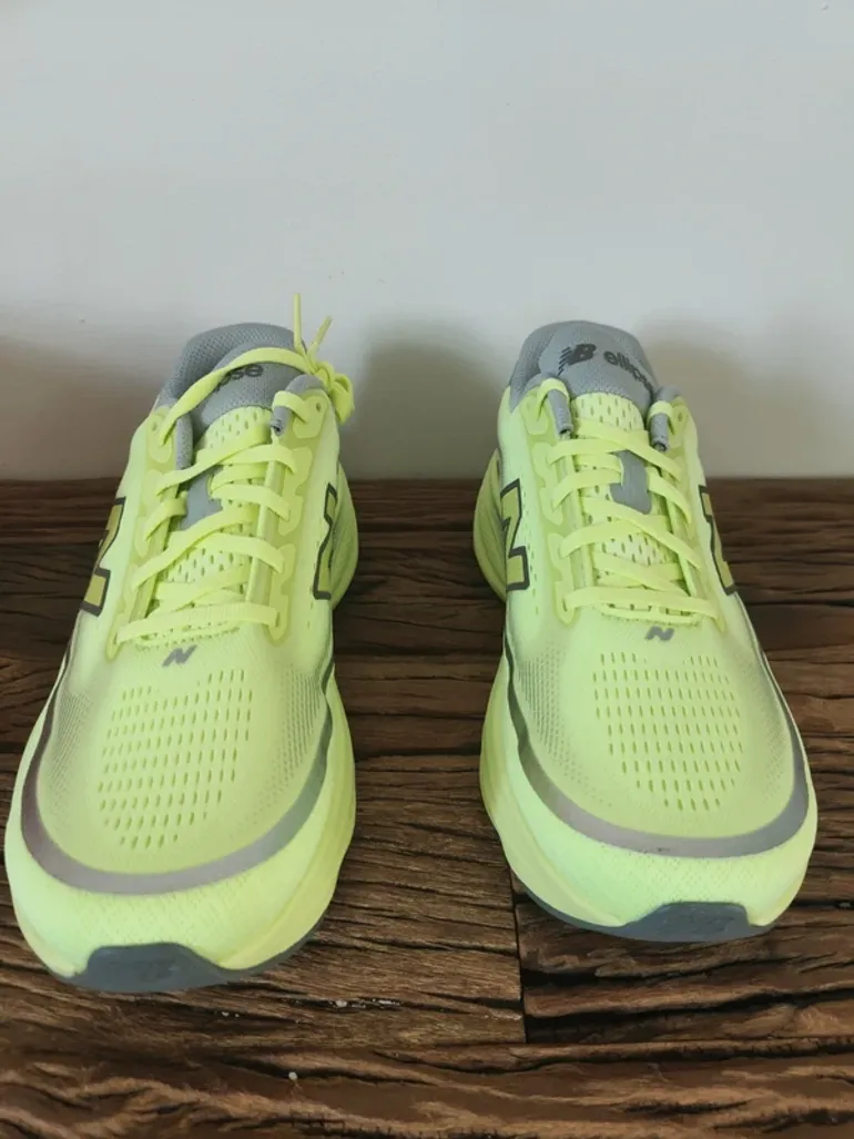 Used New Balance Ellipse V1 bike — image 1 of 8