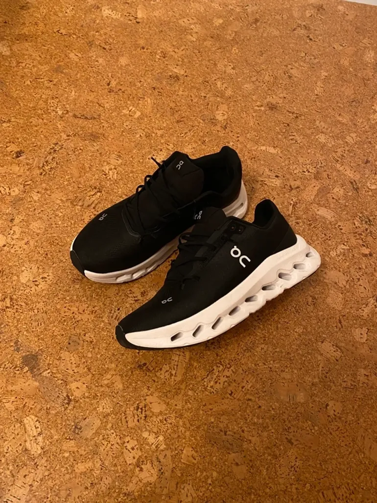 Used On Running Cloud bike — image 4 of 7