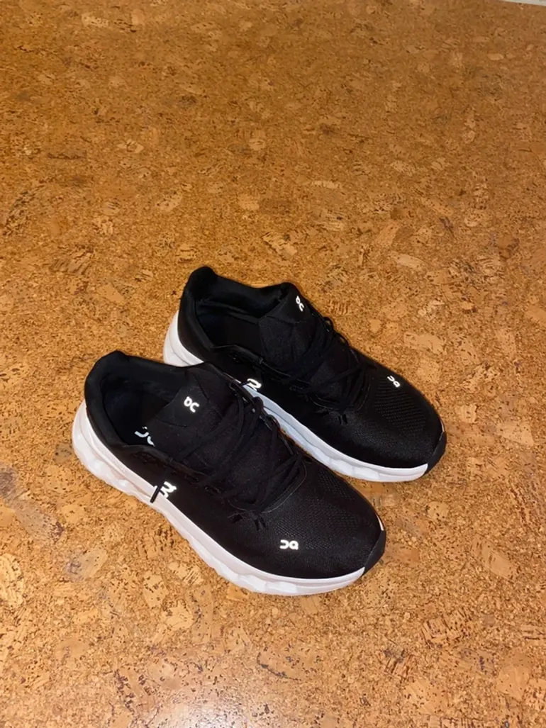 Used On Running Cloud bike — image 1 of 7