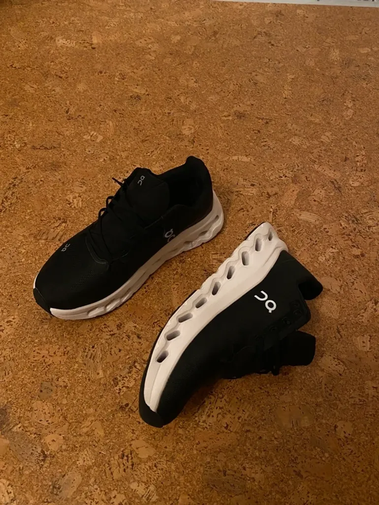 Used On Running Cloud bike — image 2 of 7