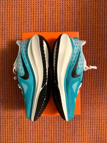 Used Scarpa Vomero 17 bike — image 3 of 8