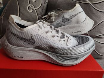 Used Nike ZoomX Vaporfly Next 2 bike — image 8 of 10