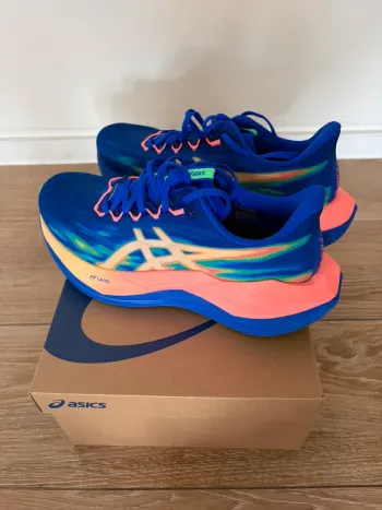 Brugt Asics Superblast 3 bike — billede 2 af 8