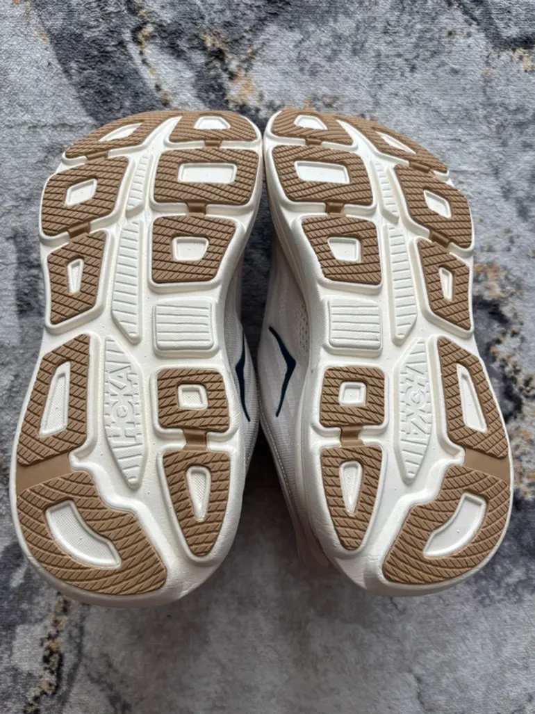 Used Hoka Bondi 9 bike — image 8 of 9