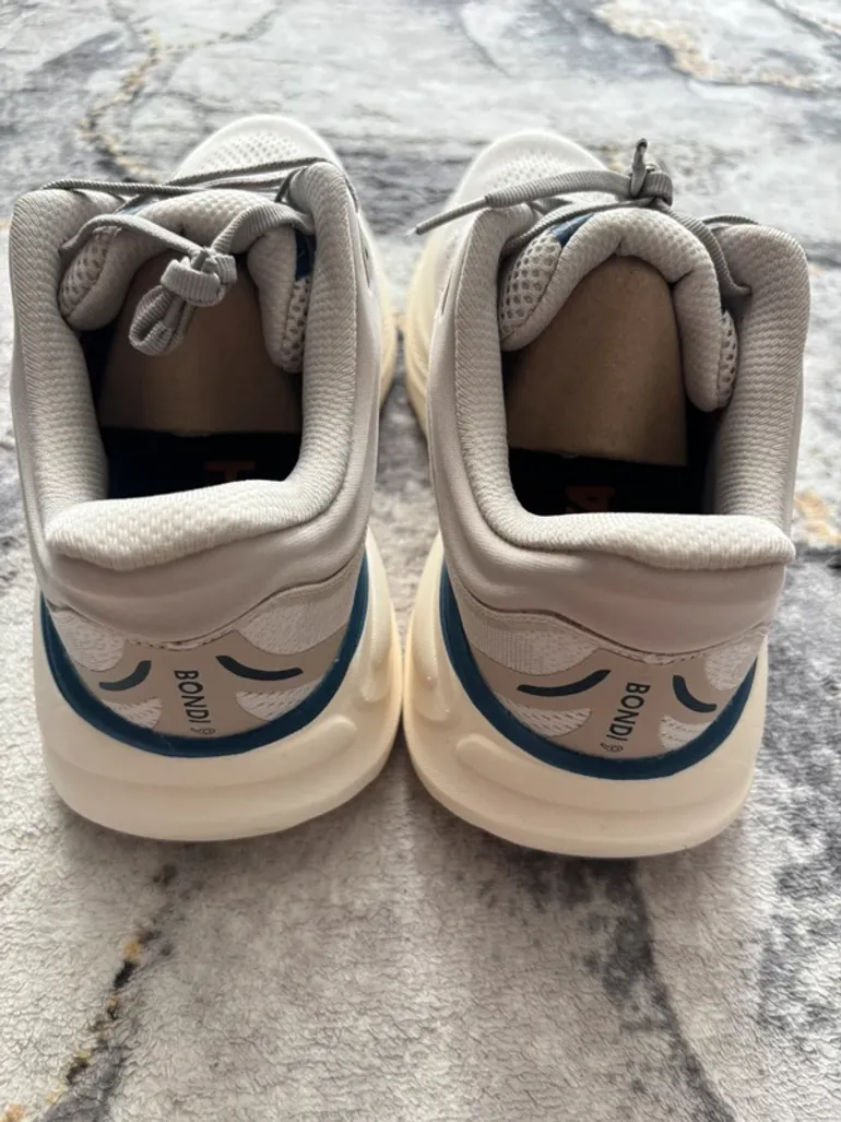 Used Hoka Bondi 9 bike — image 4 of 9