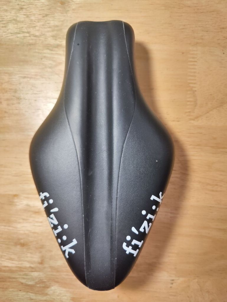 Brugt Fizik Mistica Saddle bike — billede 1 af 3