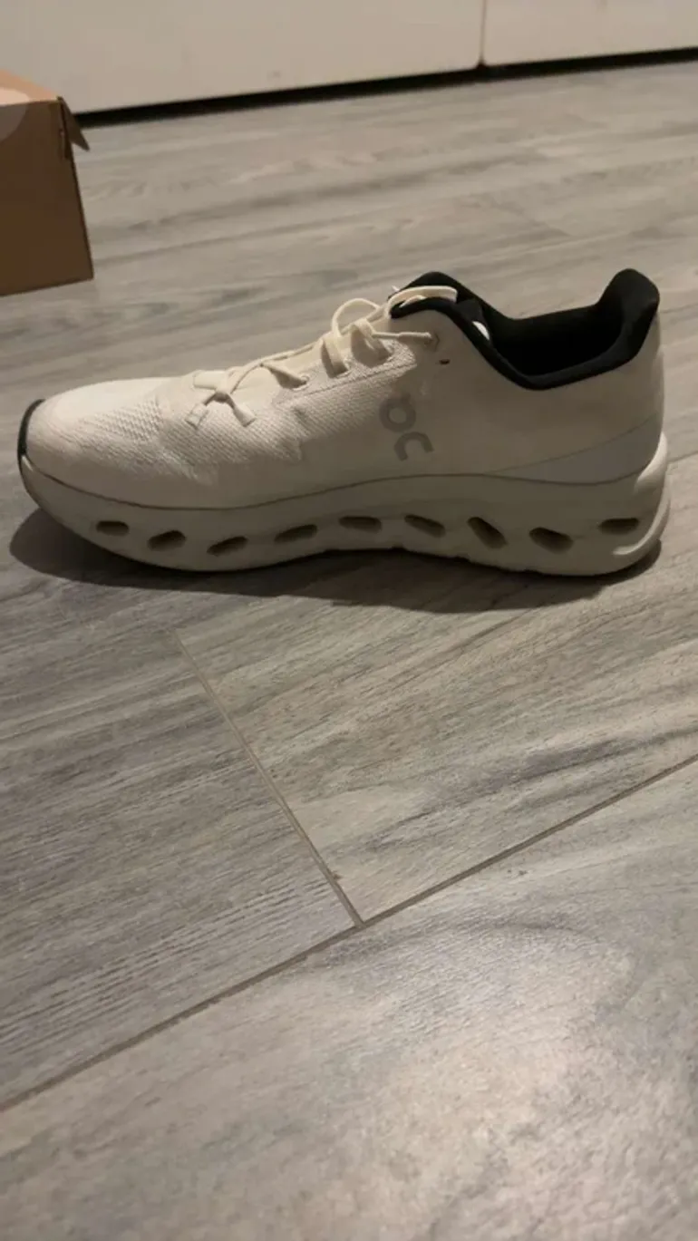 Used On Running Cloud bike — image 3 of 5