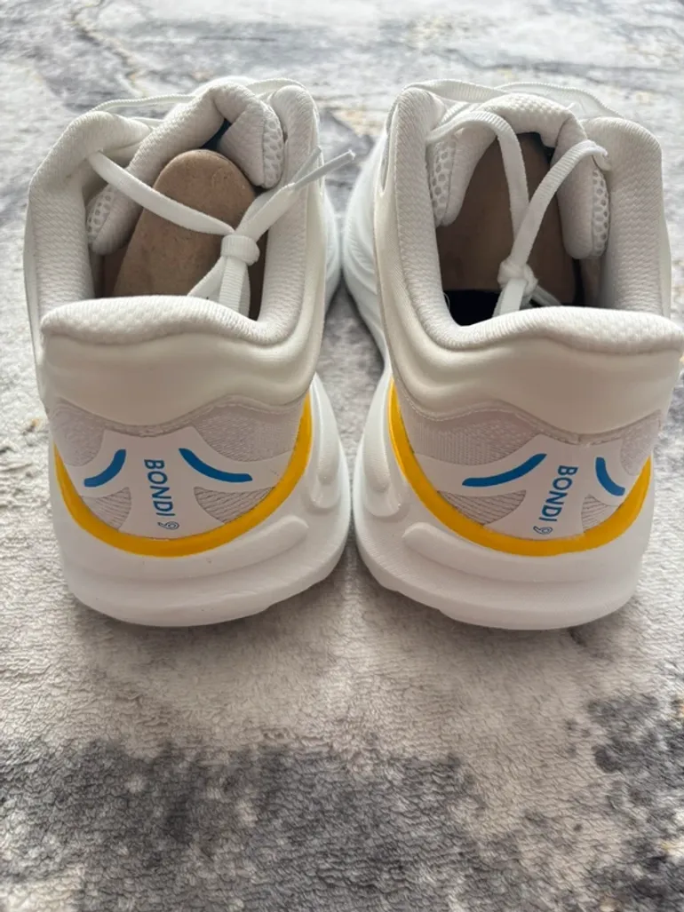 Used Hoka Bondi 9 bike — image 4 of 10