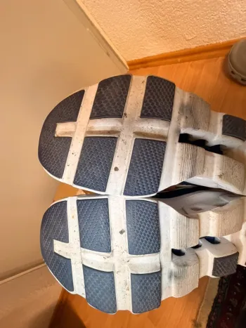 Used On Running Cloudmonster bike — image 7 of 11