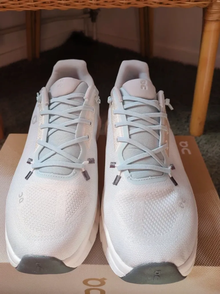 Used On Running Cloud bike — image 4 of 7